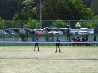男子３